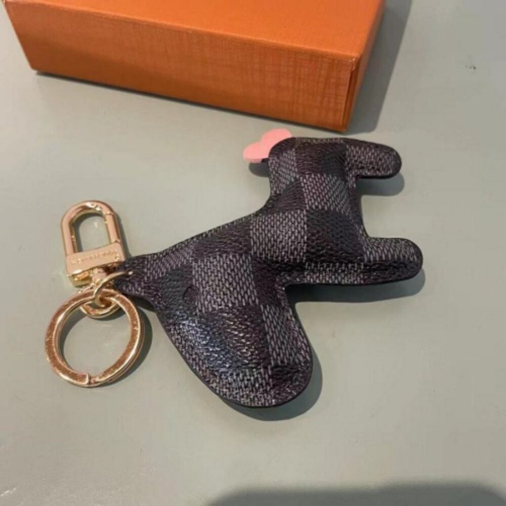 Chic Dark Grey Pony Charm, Gilded Clasp - Picture 3 of 5